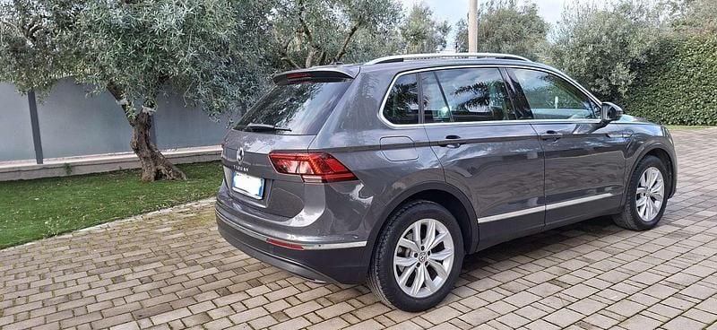 Usata VW Tiguan Advance 150 CV (110 kW) 2018 Grigio SUV