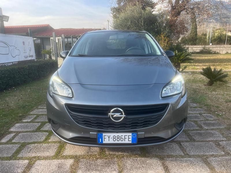 Usata Opel Corsa 90 CV (66 kW) 2019 Grigio Berlina