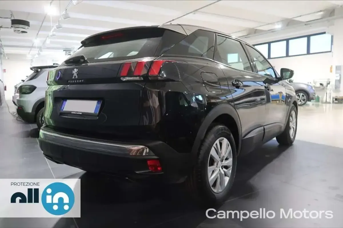 Usata Peugeot 3008 Active 131 CV (96 kW) 2018 Nero SUV