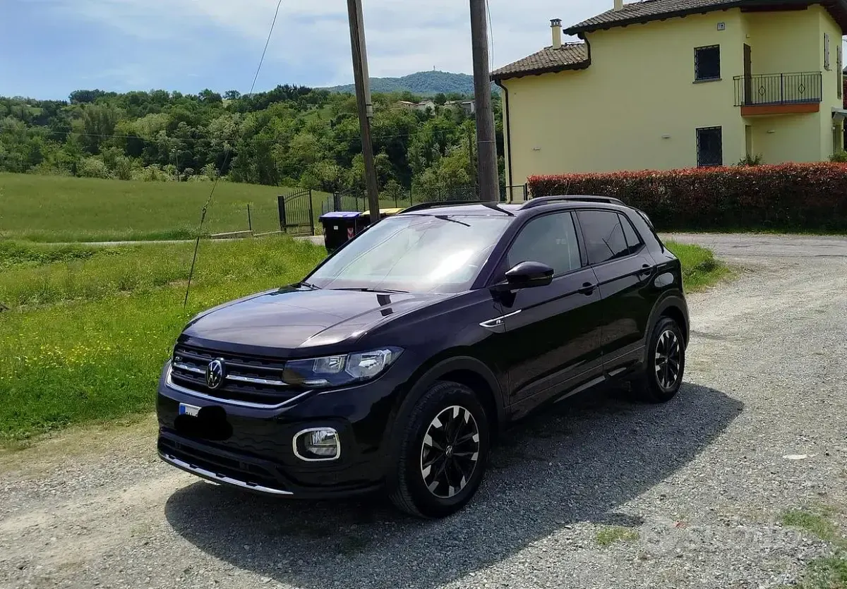 Usata VW T-Cross 95 CV (69 kW) 2023 Nero SUV