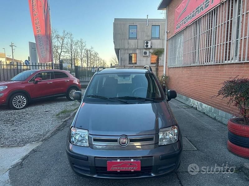 Usata Fiat Panda Dynamic 69 CV (50 kW) 2010 Grigio Berlina