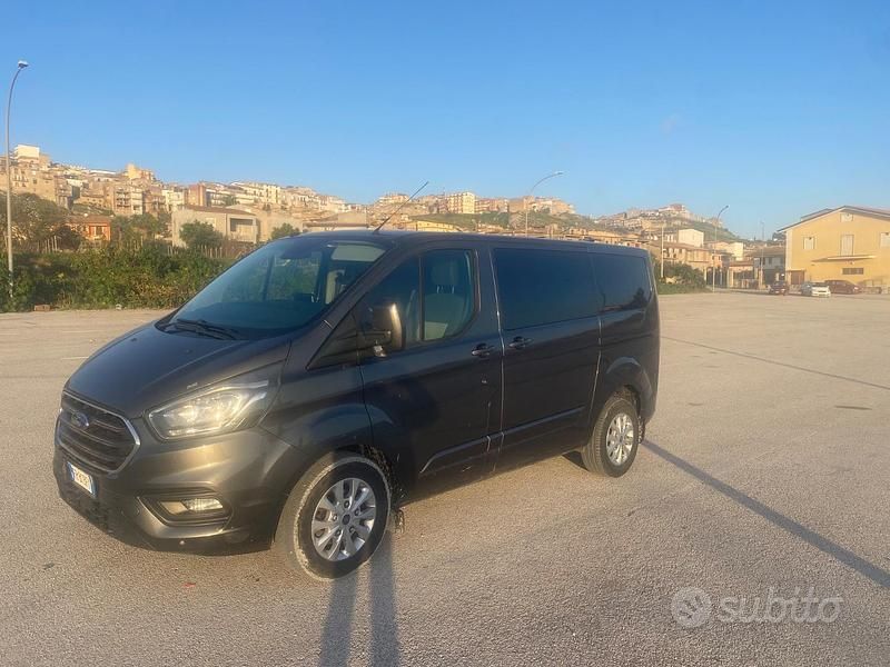 Usata Ford Transit Custom 2018 Grigio Berlina