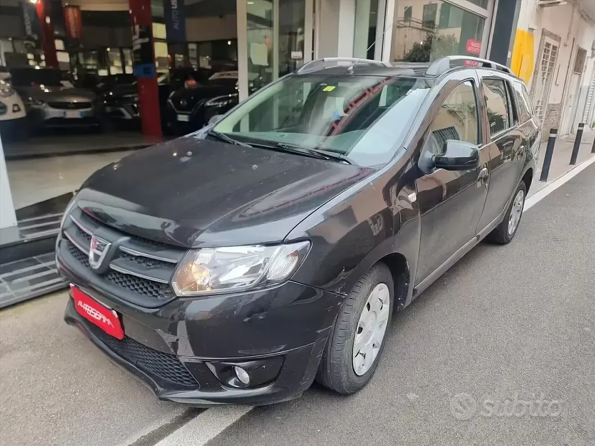 Begagnad Dacia Logan MCV Ambiance 75 HK (55 kW) 2015 Svart Kombi