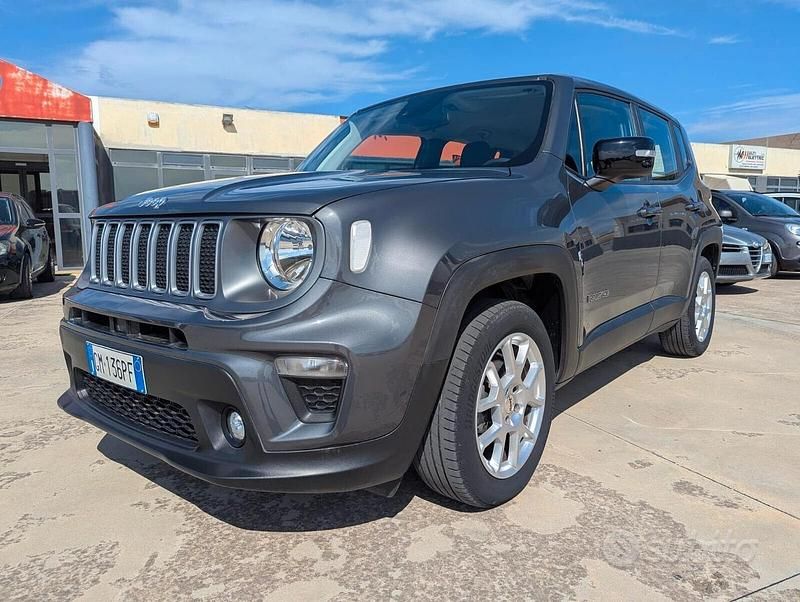 Usata Jeep Renegade Limited 130 CV (95 kW) 2023 Grigio SUV