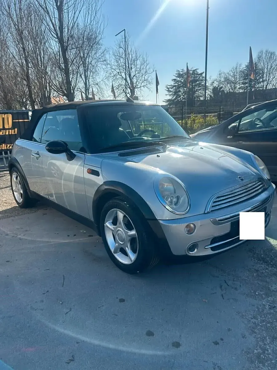 Usata Mini One Cabriolet 90 CV (66 kW) 2005 Cabrio