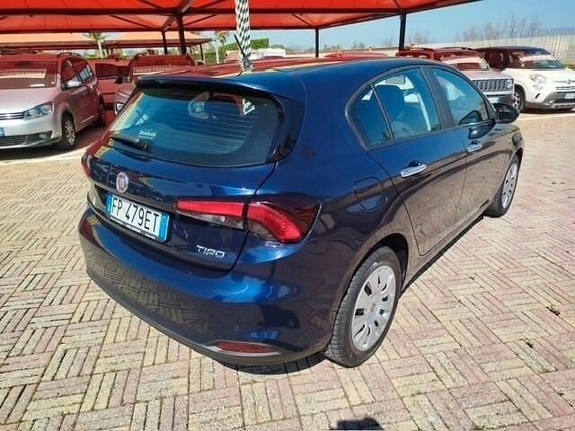 Usata Fiat Tipo Business 95 CV (69 kW) 2018 Blu Berlina