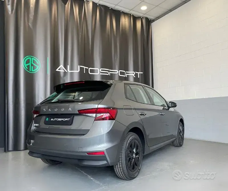 Nuova Skoda Fabia Selection 80 CV (58 kW) 2025 Grigio Utilitaria