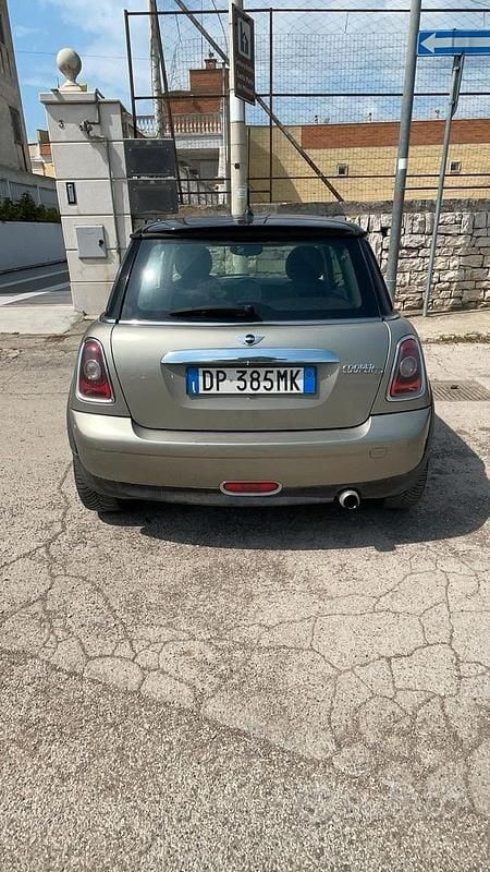 Usata Mini Cooper 110 CV (80 kW) 2008 Verde Utilitaria