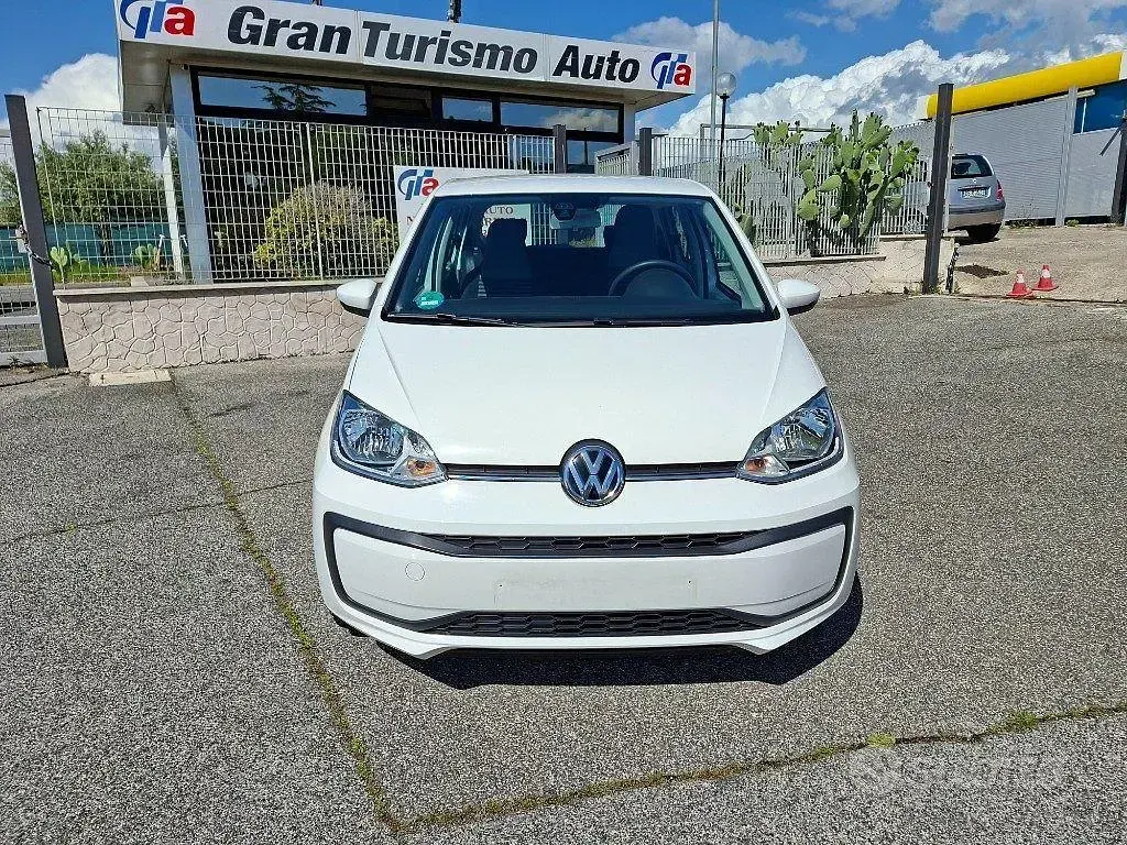 Usata VW up! move up! 60 CV (44 kW) 2018 Bianco Utilitaria