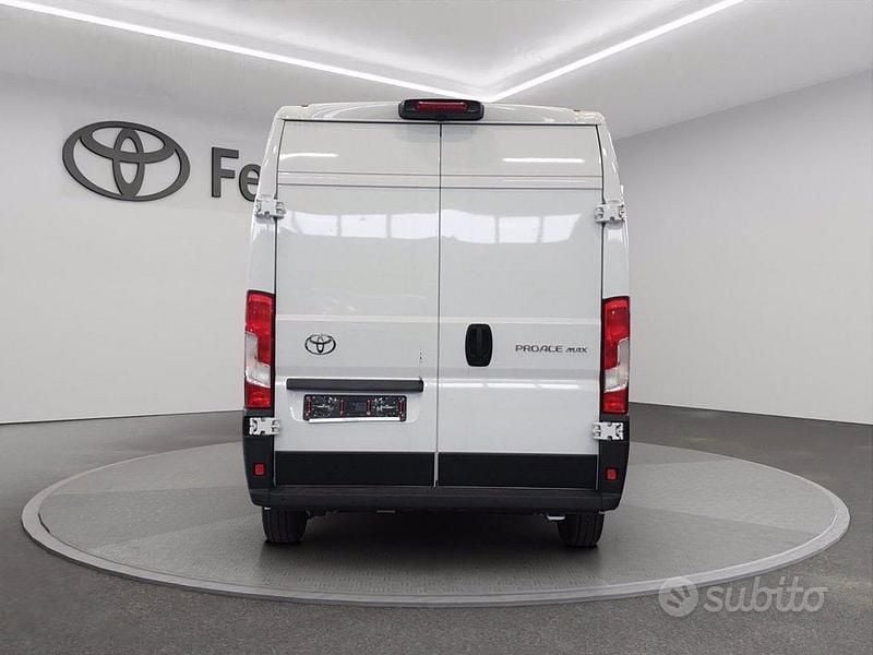 Nuova Toyota Proace 120 CV (88 kW) 2025 Bianco Monovolume
