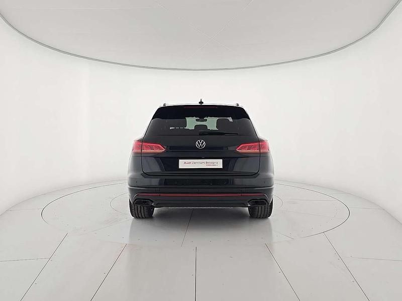 Usata VW Touareg Elegance 231 CV (169 kW) 2021 Nero SUV