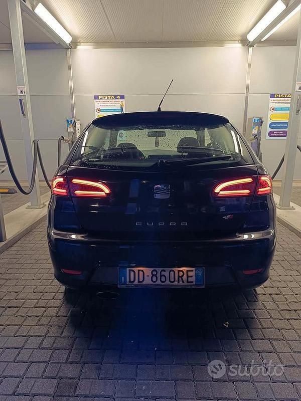 Usata 2006 Cupra Ibiza Tre volumi | 5000 € - Immagine 1/4