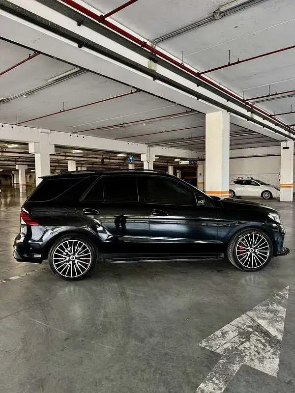 Usata Mercedes S63 AMG AMG 204 CV (150 kW) 2015 Nero SUV