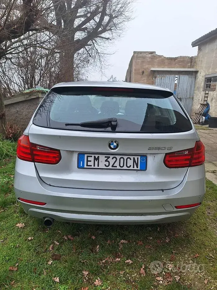 Usata BMW 320 184 CV (135 kW) 2012 Grigio Station wagon