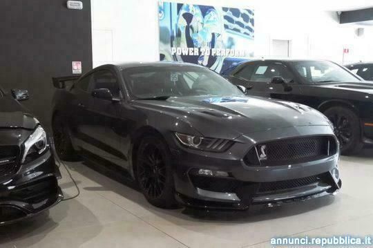 Usata Ford Mustang GT Fastback 422 CV (310 kW) 2015 Antracite metallizzato Coupé