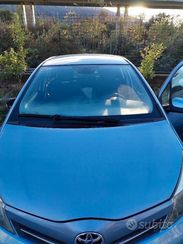 Usata Toyota Yaris 2012 Utilitaria