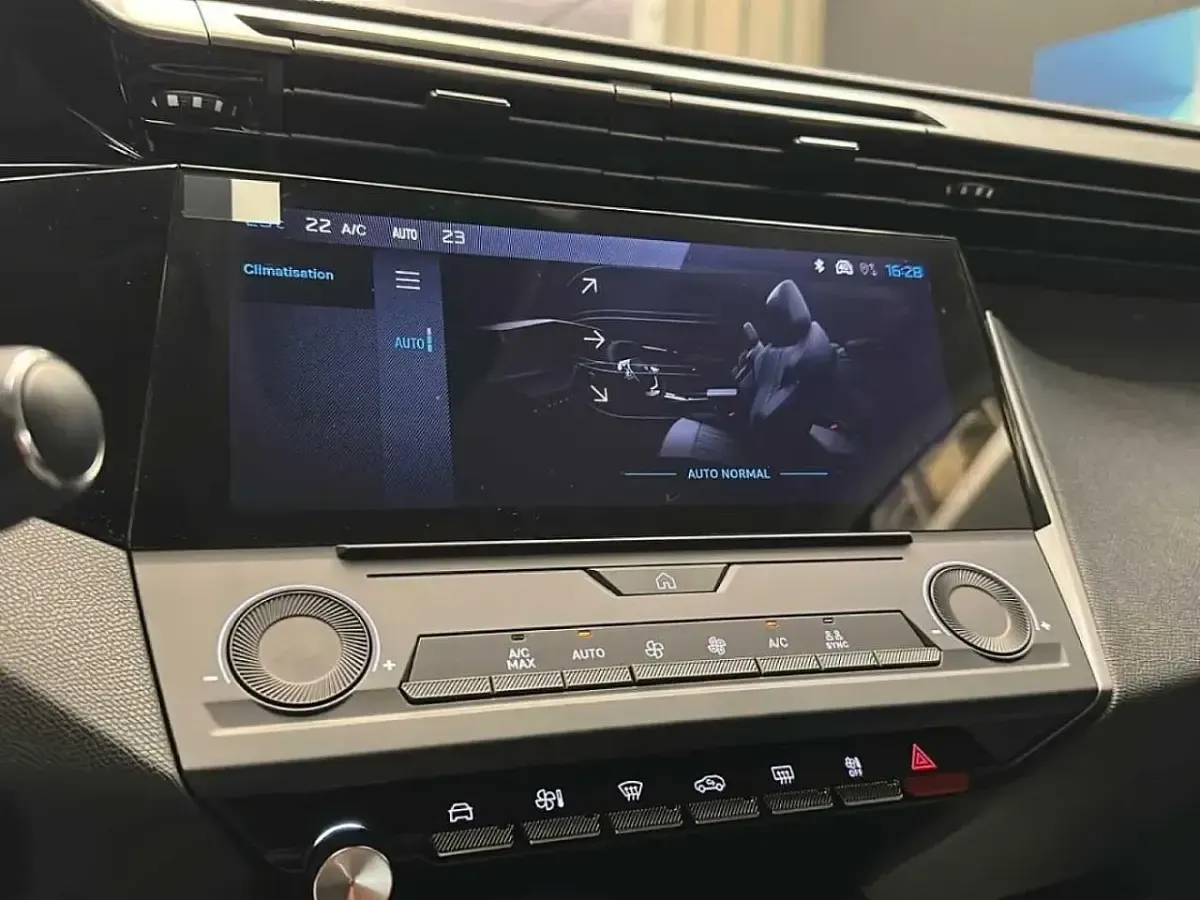 Nuova Peugeot 408 Allure 2026 Blu SUV