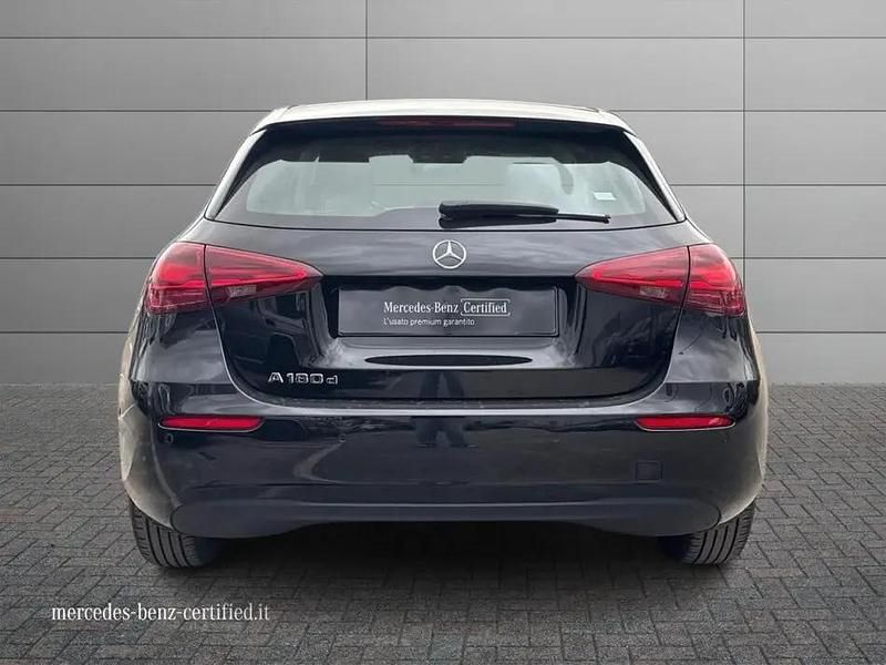 Occasion Mercedes A180 Advanced 116 ch (85 kW) 2025 Noir Berline