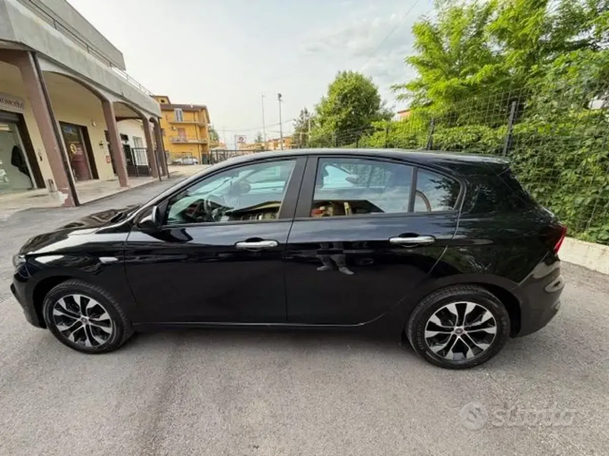 Usata Fiat Tipo S 95 CV (69 kW) 2022 Nero Berlina