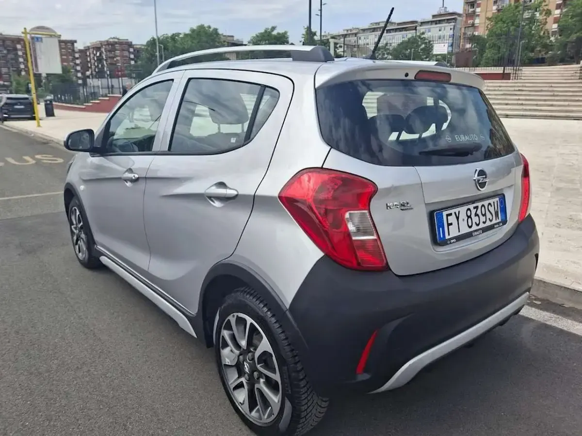 Usata Opel Karl Rocks 73 CV (53 kW) 2019 Grigio Utilitaria