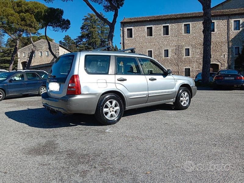 Usata Subaru Forester 2005 SUV