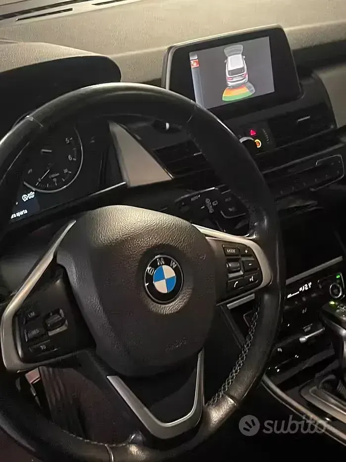Usata BMW 216 Gran Tourer Luxury Line 116 CV (85 kW) 2015 Bluazzurro Monovolume