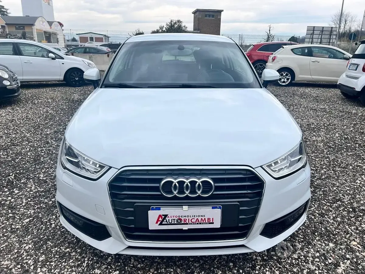 Usata Audi A1 90 CV (66 kW) 2015 Bianco Utilitaria