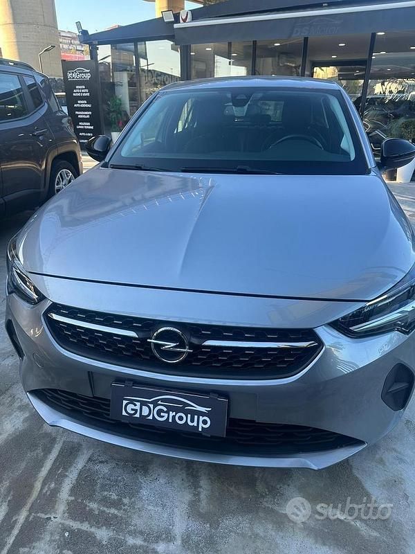 Usata Opel Corsa GS Line 100 CV (73 kW) 2021 Grigio Utilitaria