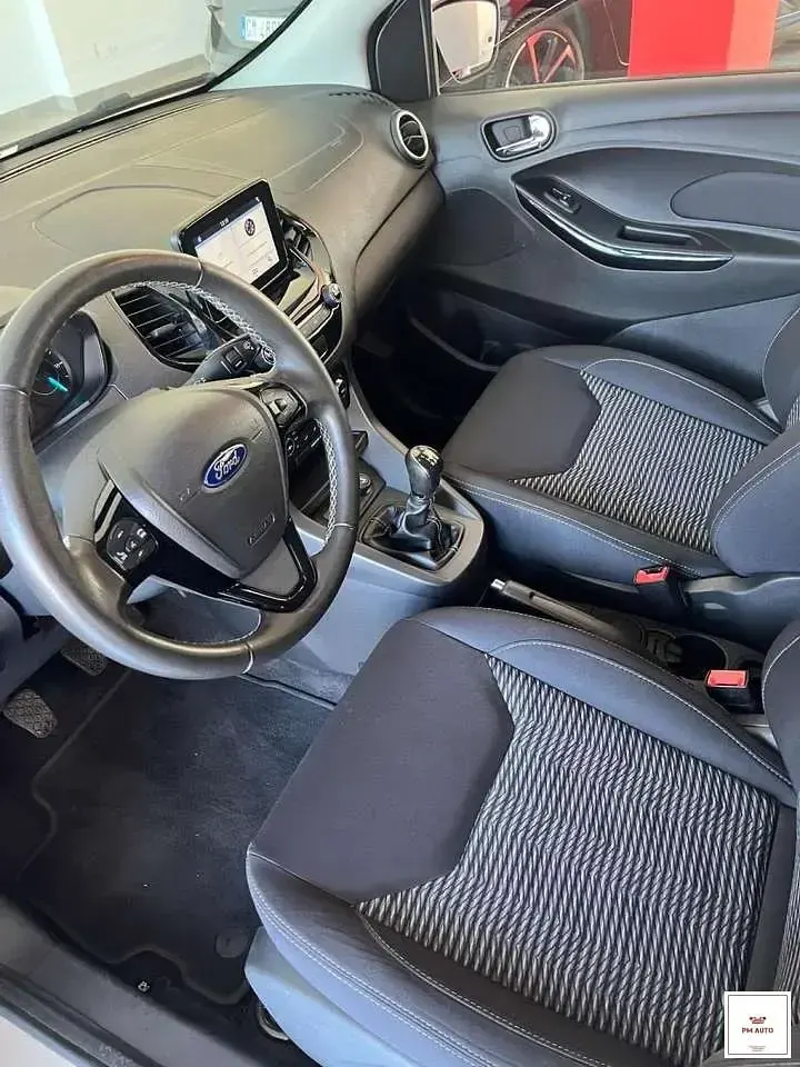 Usata Ford Ka Ultimate 86 CV (63 kW) 2019 Bianco Berlina