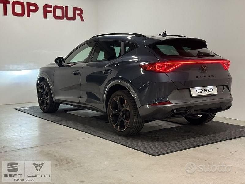 Usata Cupra Formentor 150 CV (110 kW) 2024 Grigio SUV