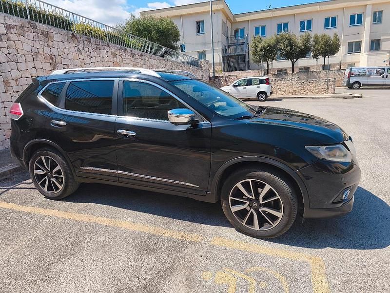 Usata Nissan X-Trail Tekna 131 CV (96 kW) 2014 Nero SUV