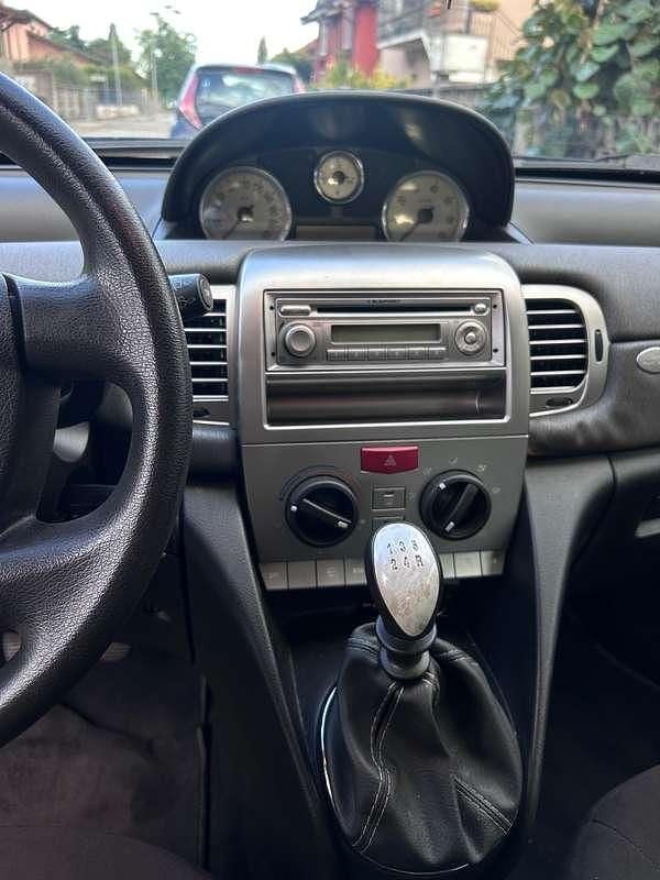 Usata Lancia Ypsilon 60 CV (44 kW) 2009 Nero Utilitaria