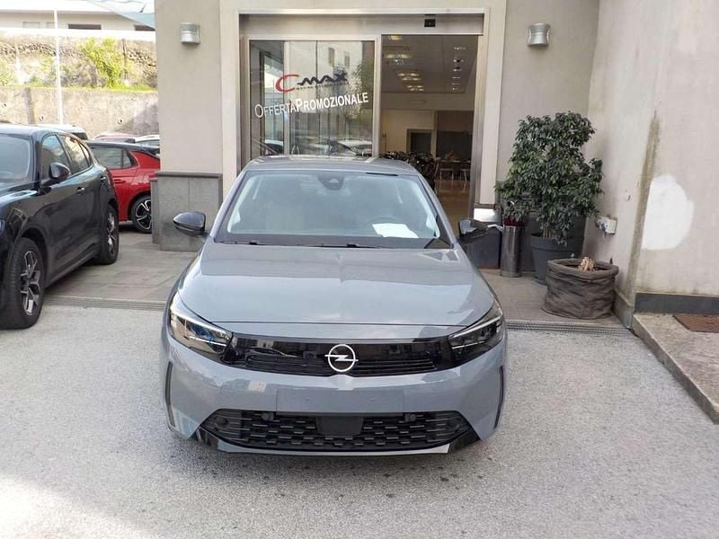 Vari colori Nuova 2025 Opel Corsa Edition Tre volumi | 13.850 € (Super prezzo) - Immagine 1/3