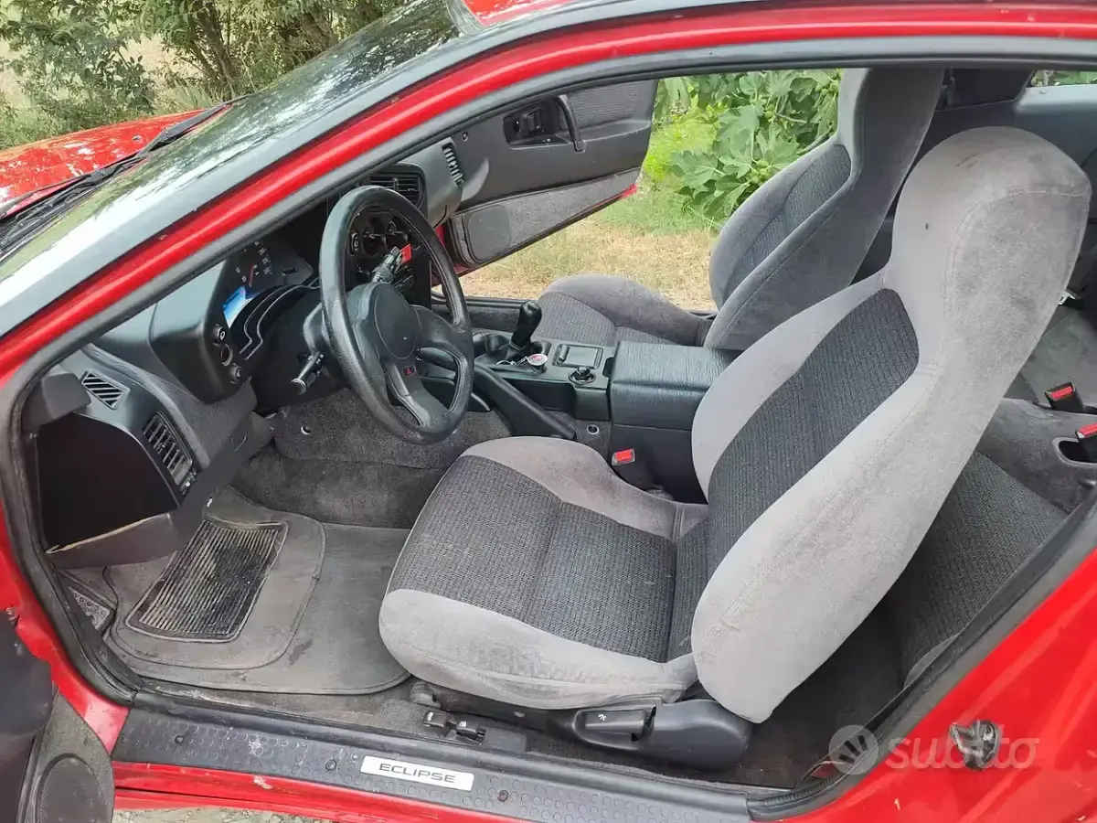 Usata Mitsubishi Eclipse 150 CV (110 kW) 1992 Rosso Coupé