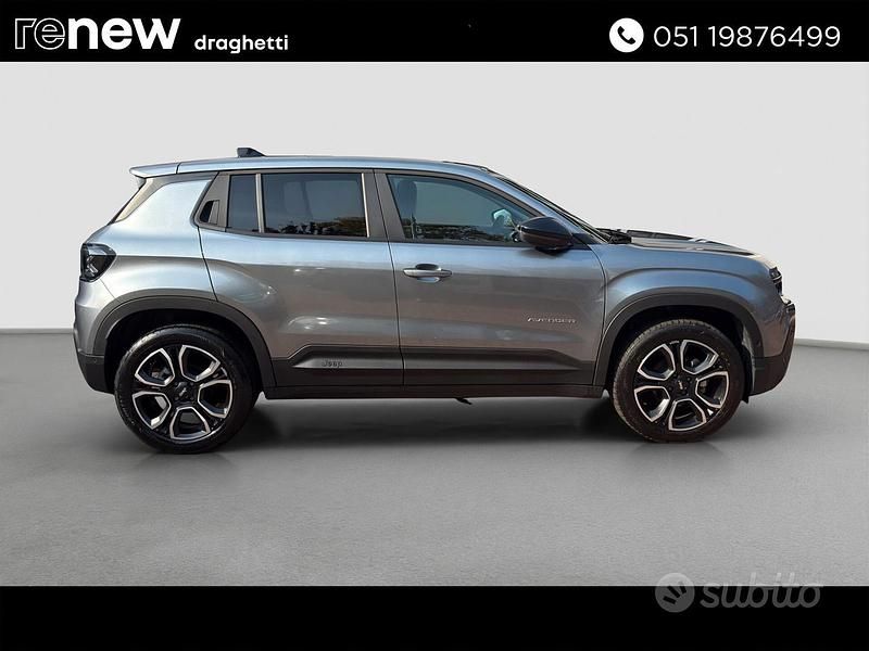 Usata Jeep Avenger Summit 101 CV (74 kW) 2024 Grigio SUV