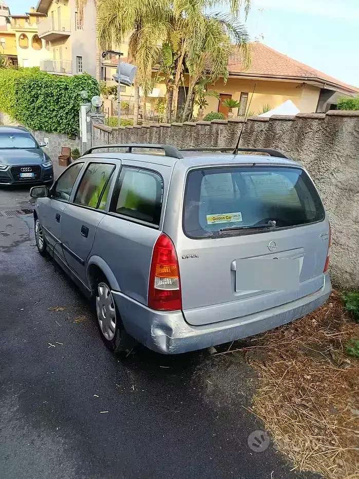 Usata Opel Astra 90 CV (66 kW) 2001 Grigio Station wagon