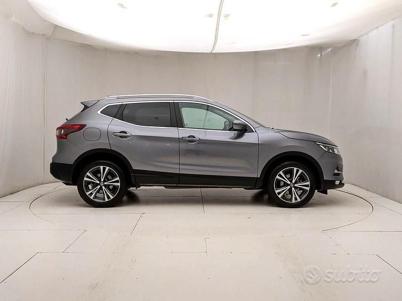 Usata Nissan Qashqai N-Connecta 116 CV (85 kW) 2019 Grigio SUV