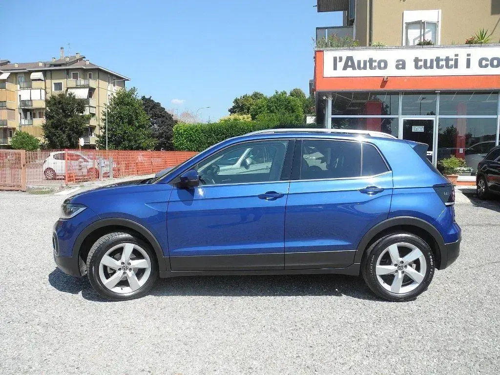 Usata VW T-Cross Advance 110 CV (80 kW) 2022 Bluazzurro SUV