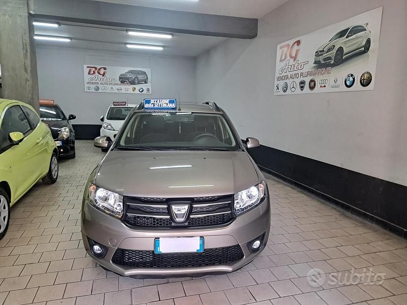 Usata Dacia Logan MCV 90 CV (66 kW) 2015 Grigio Station wagon