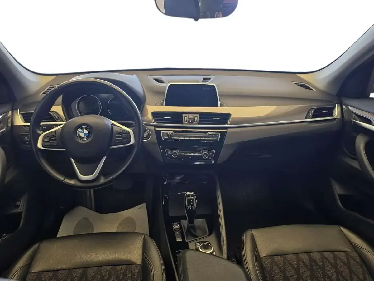 Usata BMW X1 xLine 150 CV (110 kW) 2019 Argento SUV