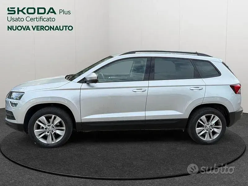 Usata Skoda Karoq Ambition 116 CV (85 kW) 2021 Grigio SUV
