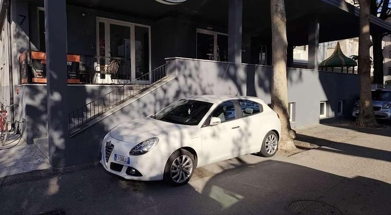 Usata Alfa Romeo Giulietta Sprint 120 CV (88 kW) 2014 Utilitaria