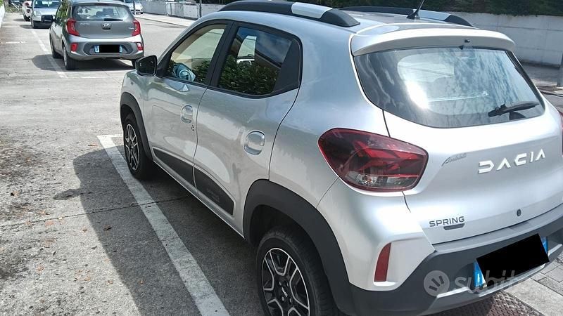 Usata Dacia Spring 33 kW (45 CV) 2024 Utilitaria