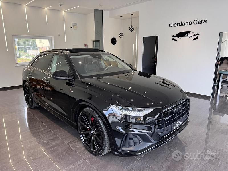 Usata Audi Q8 S-Line 286 CV (210 kW) 2022 Nero SUV