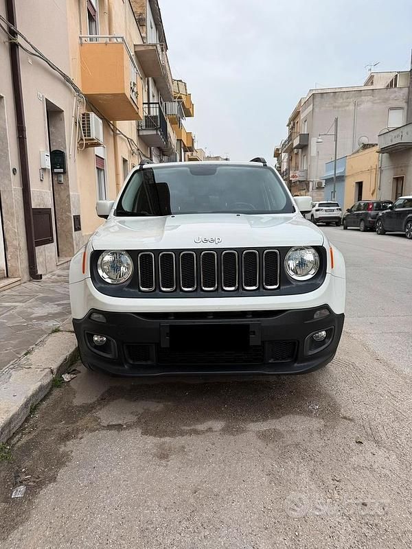 Usata Jeep Renegade Longitude 120 CV (88 kW) 2014 Bianco SUV