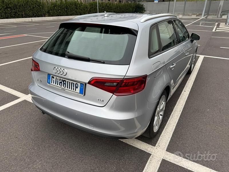 Usata Audi A3 Ambition 110 CV (80 kW) 2015 Grigio Berlina