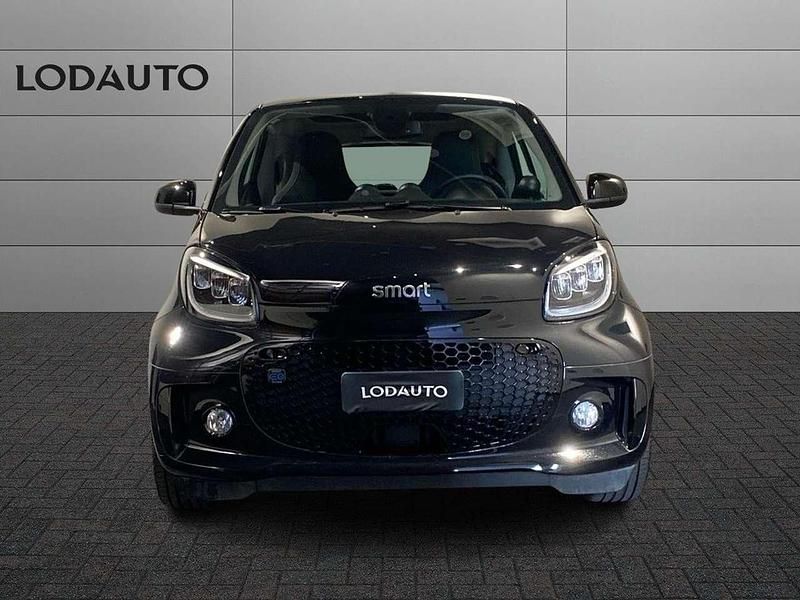 Usata Smart ForTwo Coupé Prime 41 kW (56 CV) 2022 Nero Utilitaria