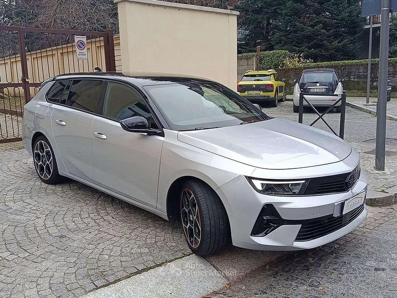 Usata Opel Astra 131 CV (96 kW) 2024 Grigio Station wagon