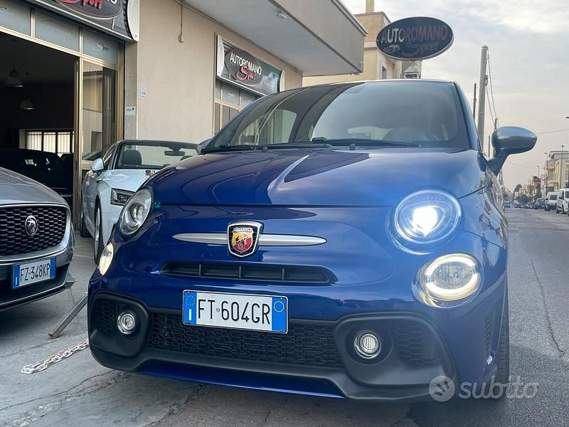 Usata Abarth 595 Turismo 165 CV (121 kW) 2019 Blu Berlina