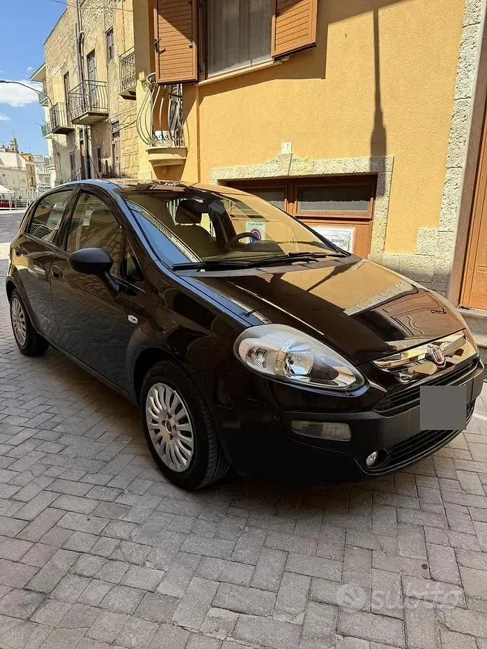 Usata Fiat Punto Evo 75 CV (55 kW) 2010 Nero Utilitaria
